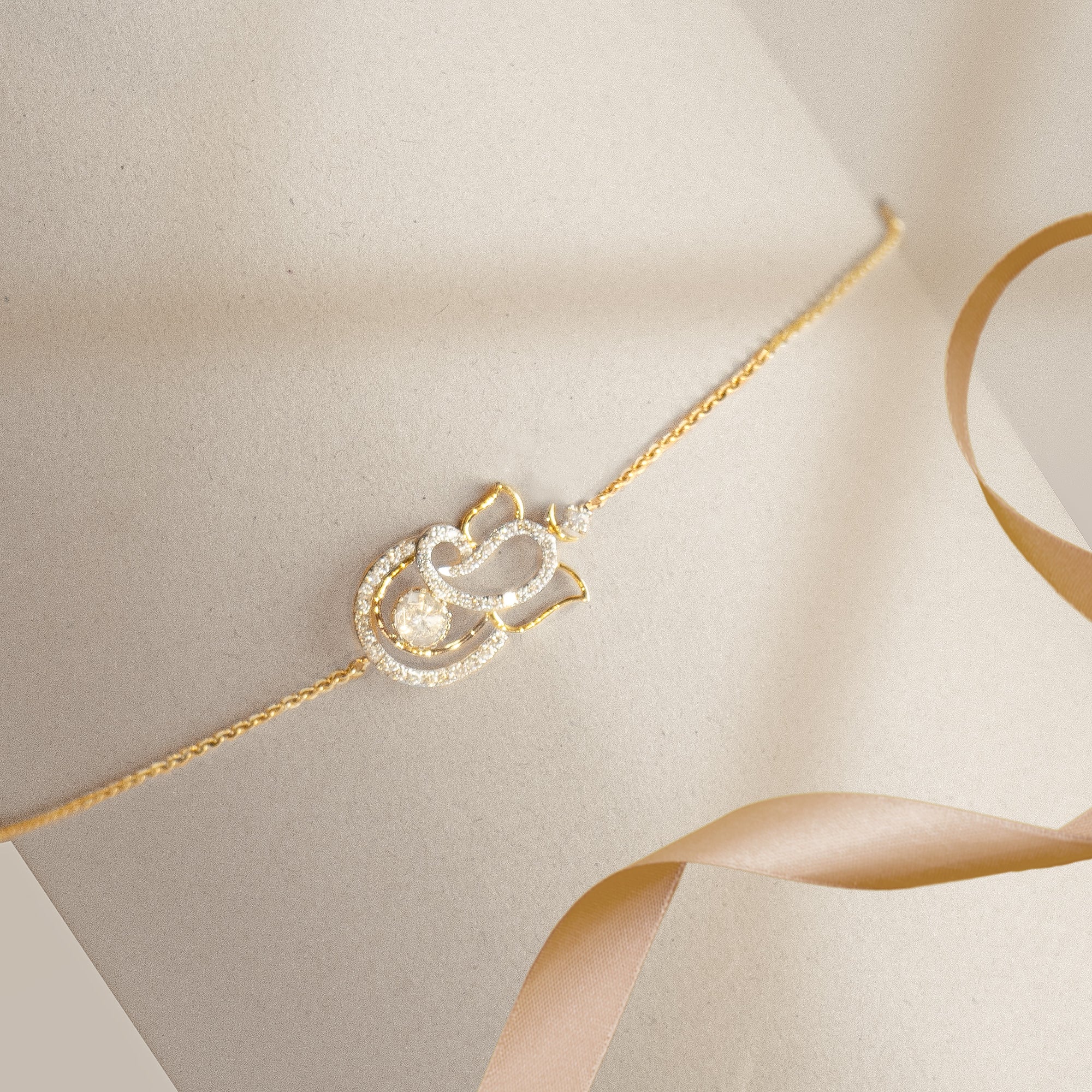 Shubh Polki diamond bracelet with auspicious uncut diamonds