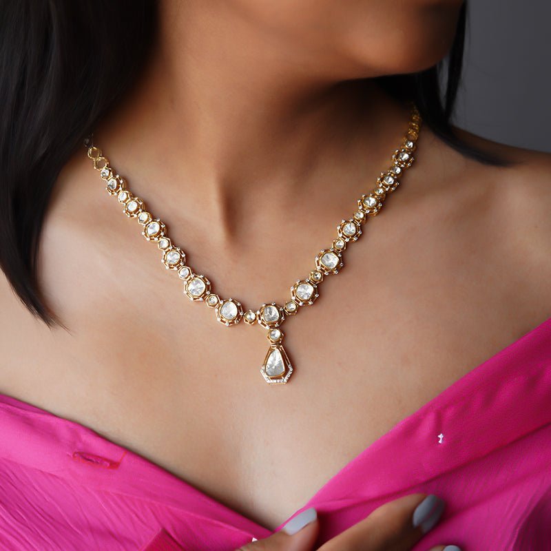 Romantic diamond and Polki necklace crafted in luxe detailing