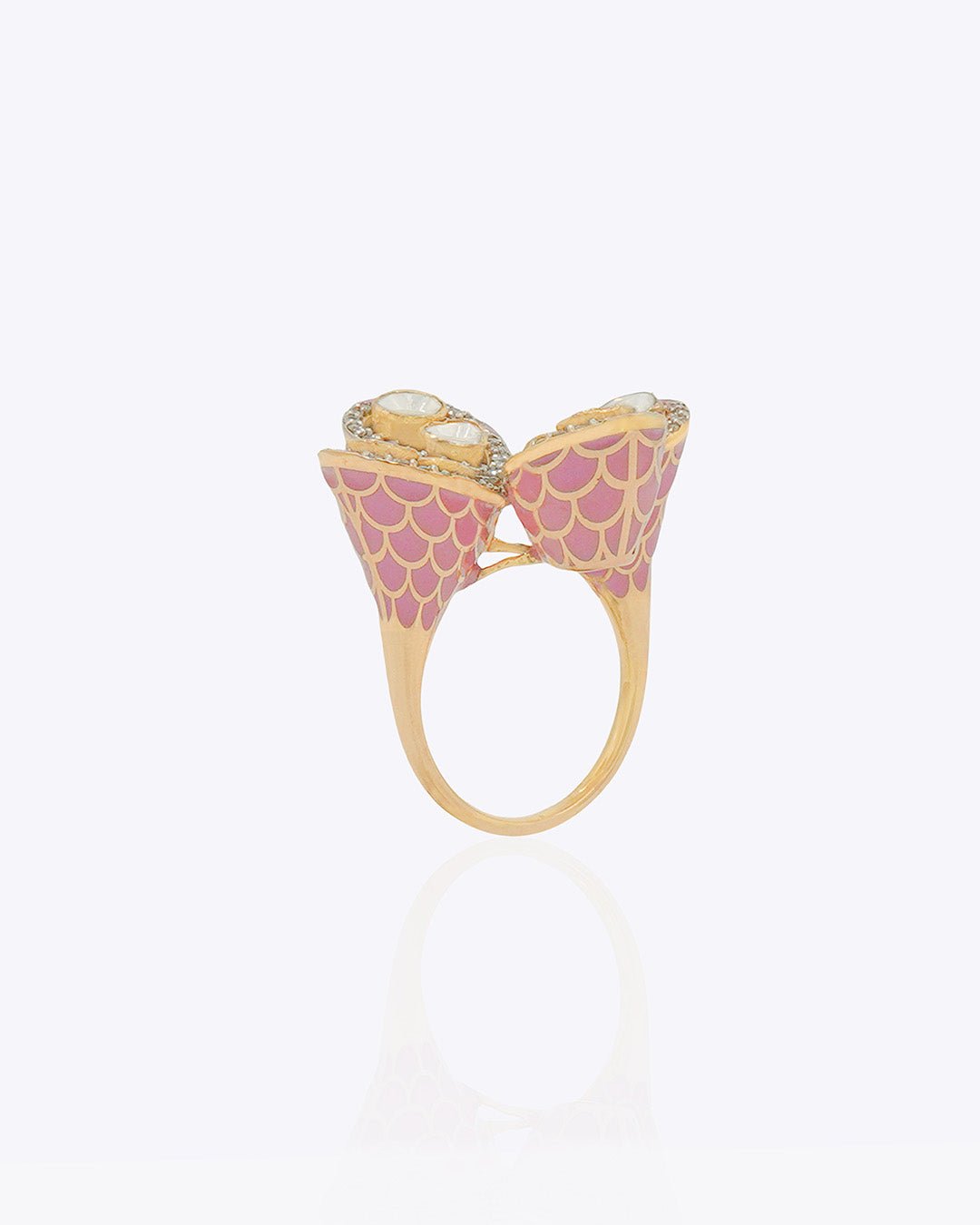 Dusky Fleur Polki rings in 18K gold featuring vintage polki diamond design