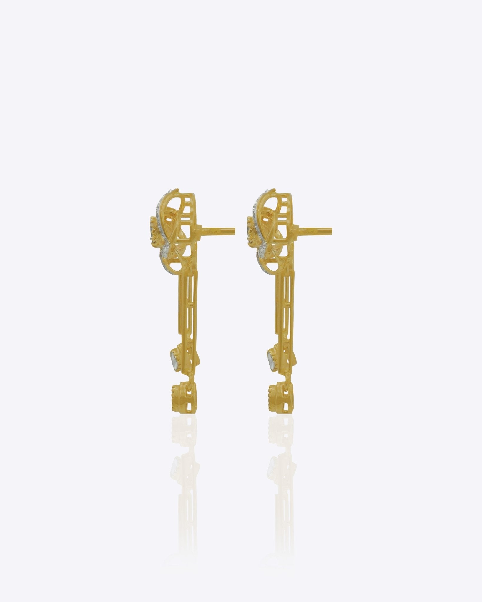 14K gold drop earrings with pear-shaped stones and knot motif