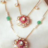 Flower muse Necklace