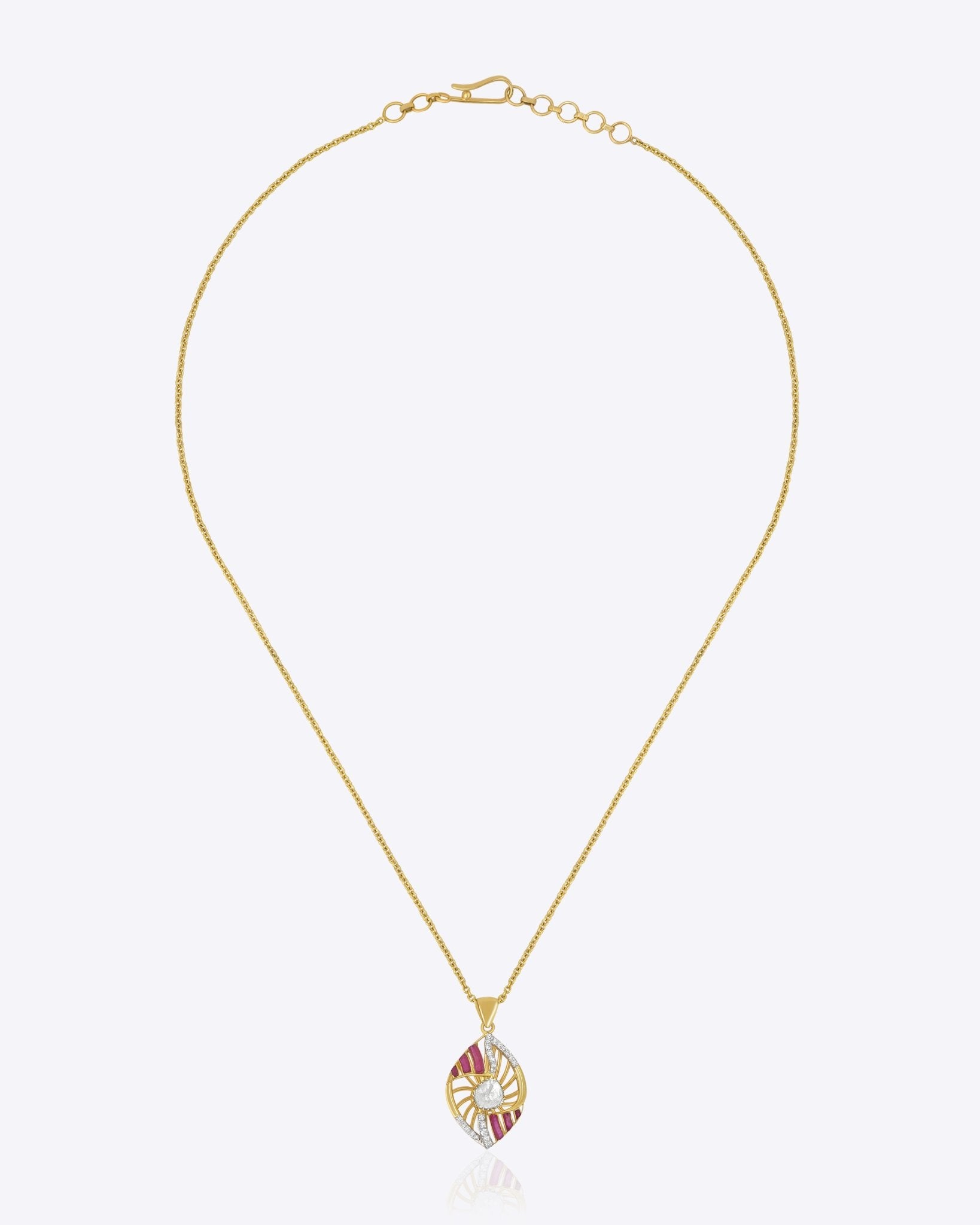 9K gold openwork sphere pendant with a central Polki uncut diamond.