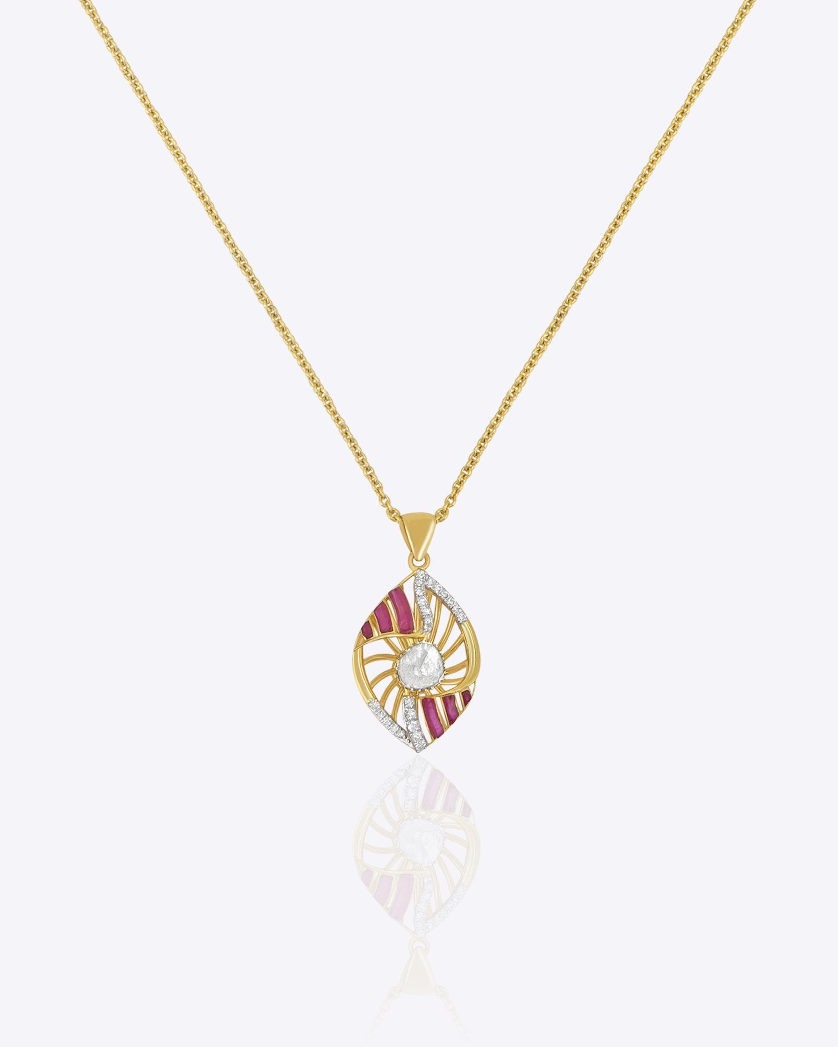 9K gold openwork sphere pendant with a central Polki uncut diamond.