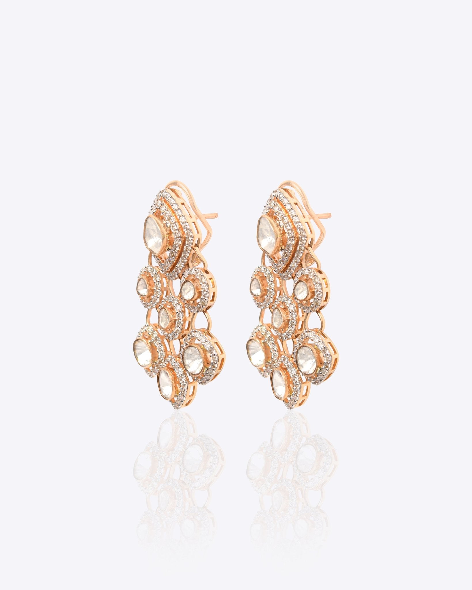 Sundown Flora Earrings in 18K gold with central Polki encircled by diamonds.