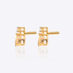 18k gold Polki diamond earrings with a radiant, timeless design.