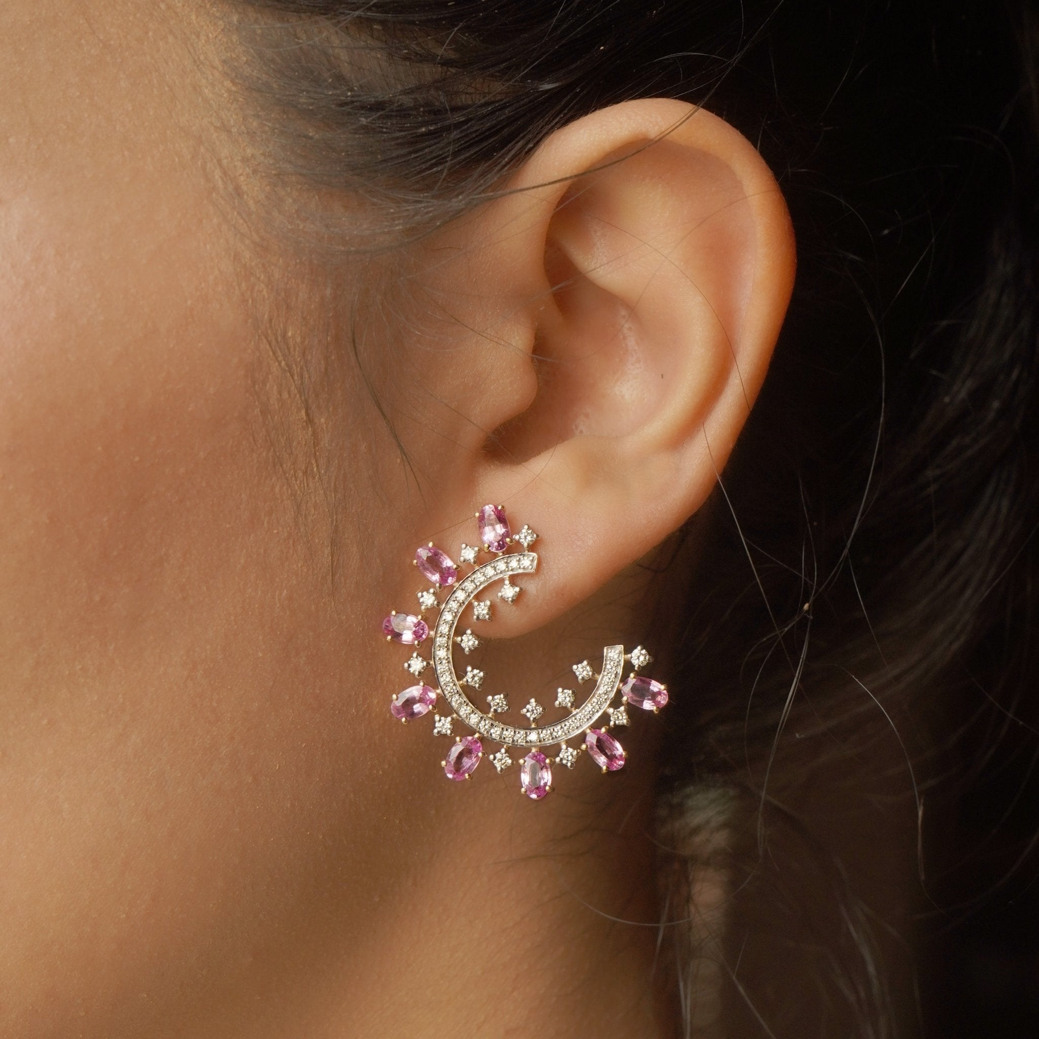 Rosé Elegance earrings worn by model, flaunting soft pink hues and classic polki-sapphire blend.