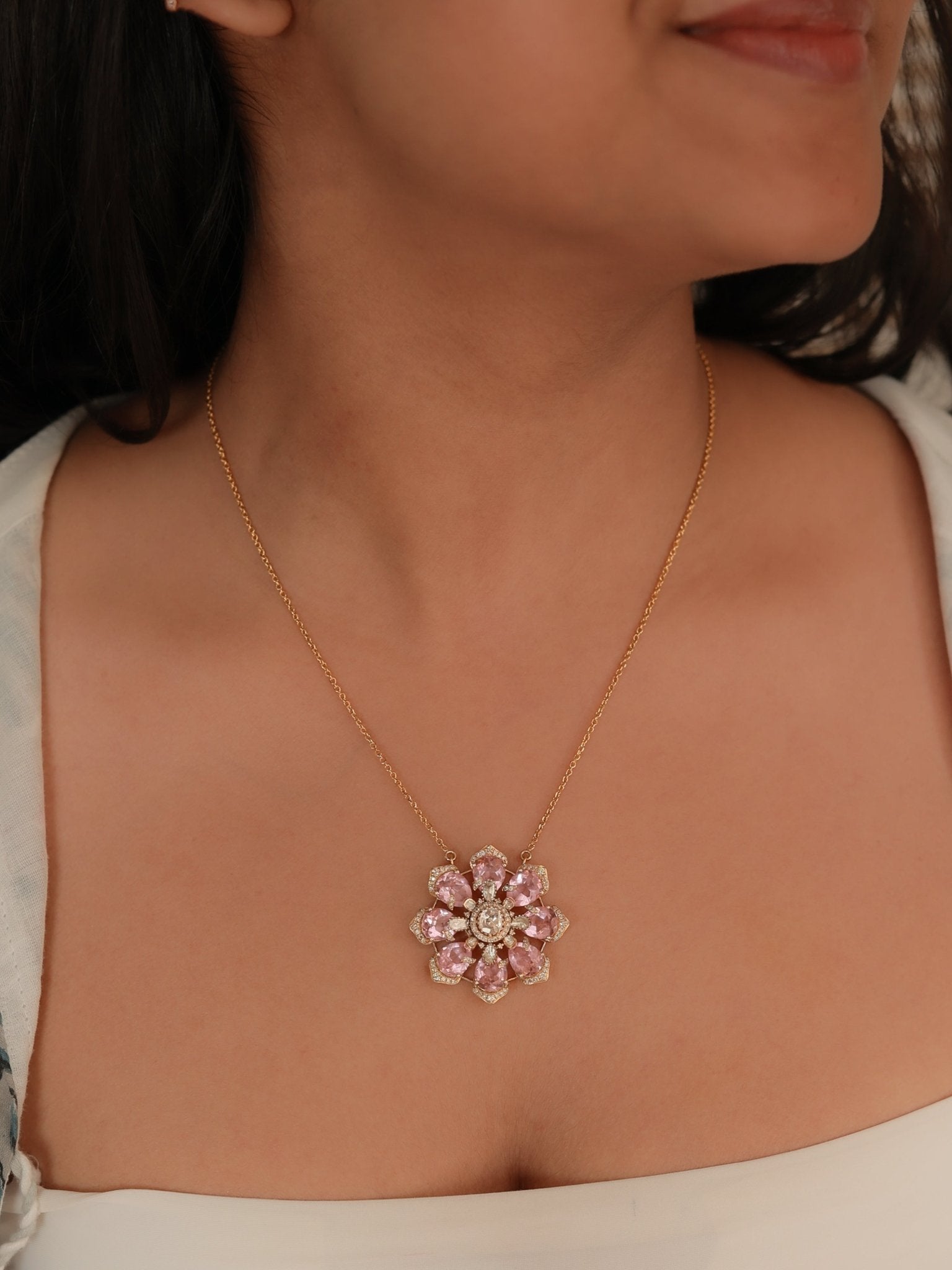 14K gold floral pendant minimal modern Polki fine jewellery design