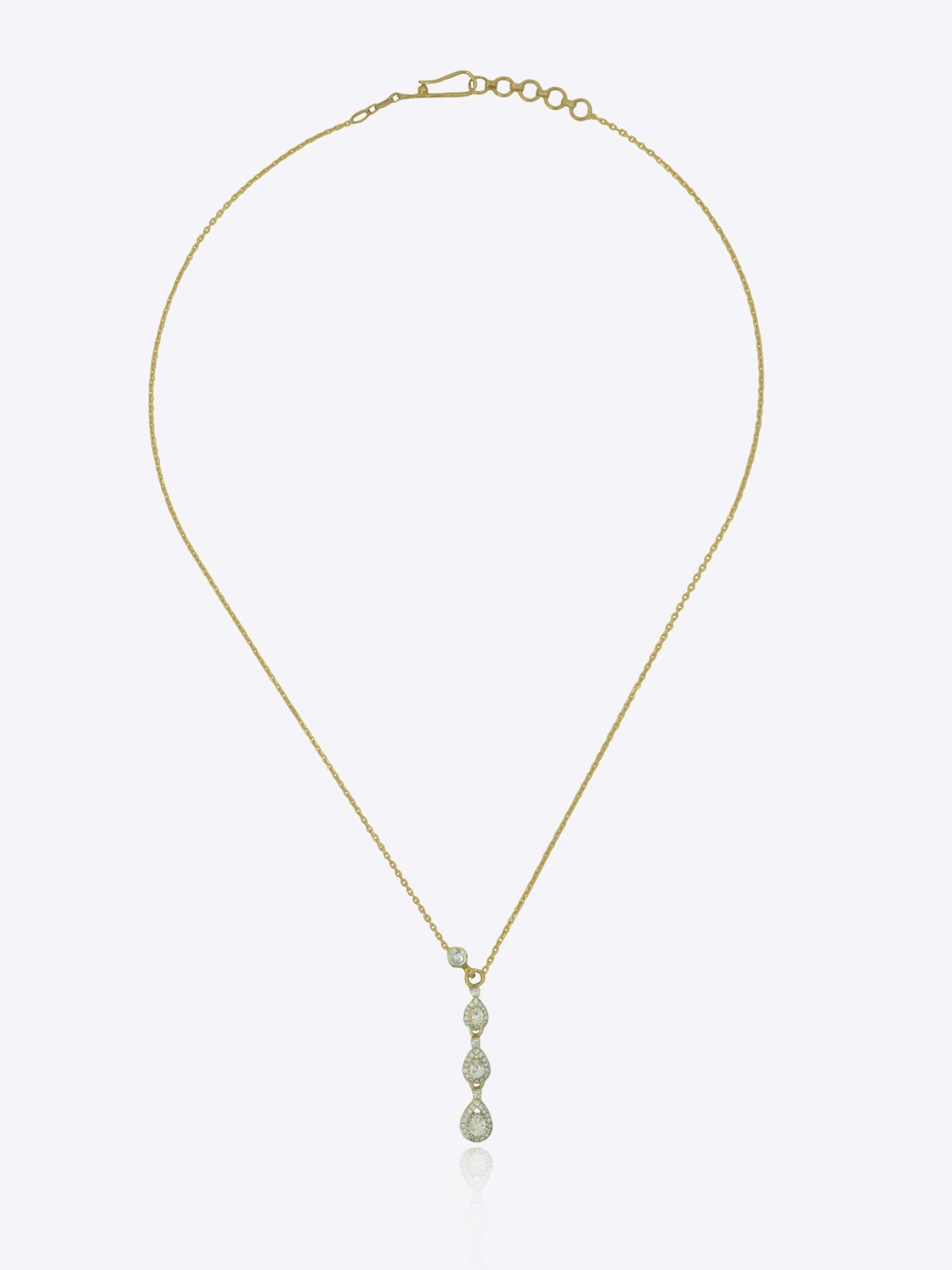 9k gold Seravyn necklace with minimal Polki detailing and sleek silhouette