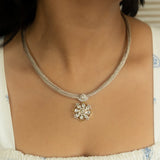 Steller Bloom Thread Necklace