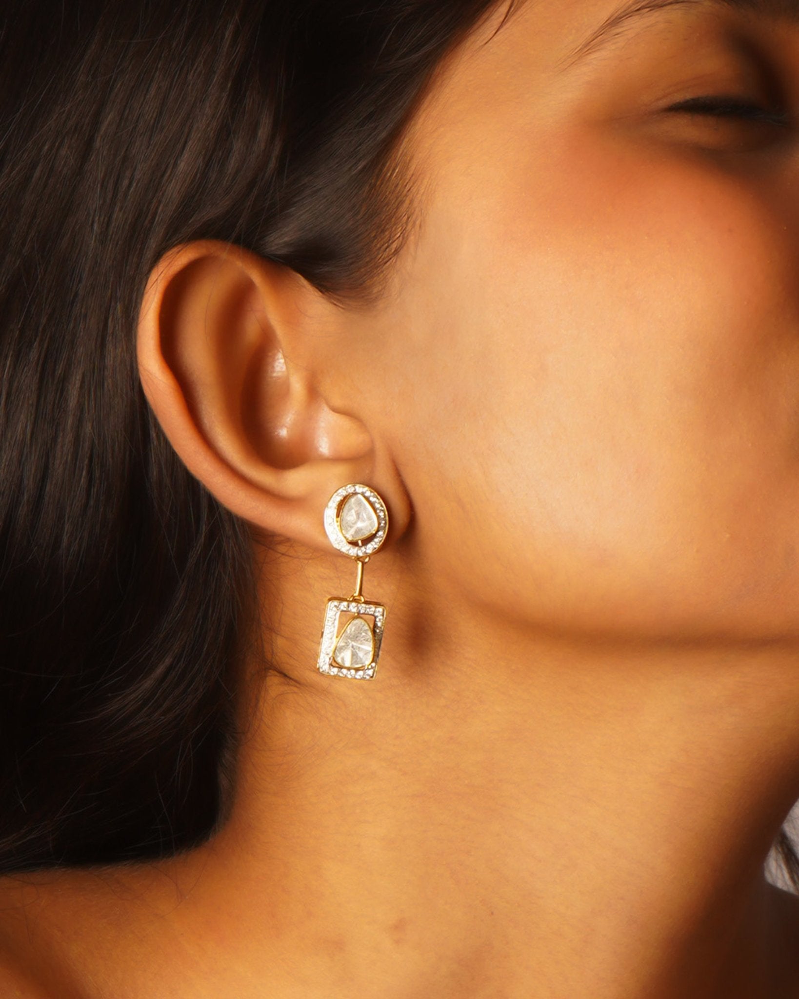Starlight Drop Polki Earrings in 18k gold with a sleek geometric silhouette