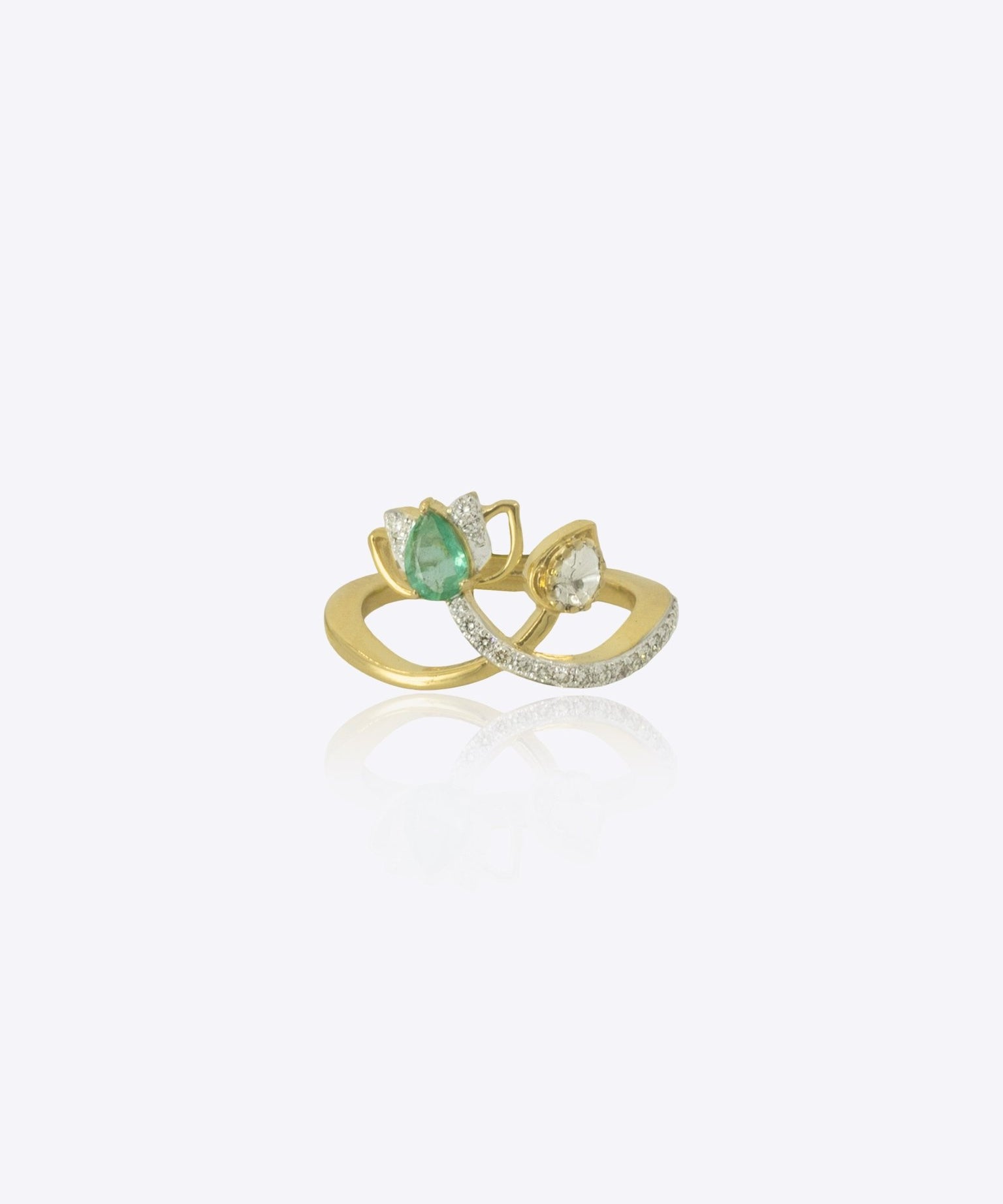 9k gold floral lotus ring with pearl centerpiece and sweeping Polki wings