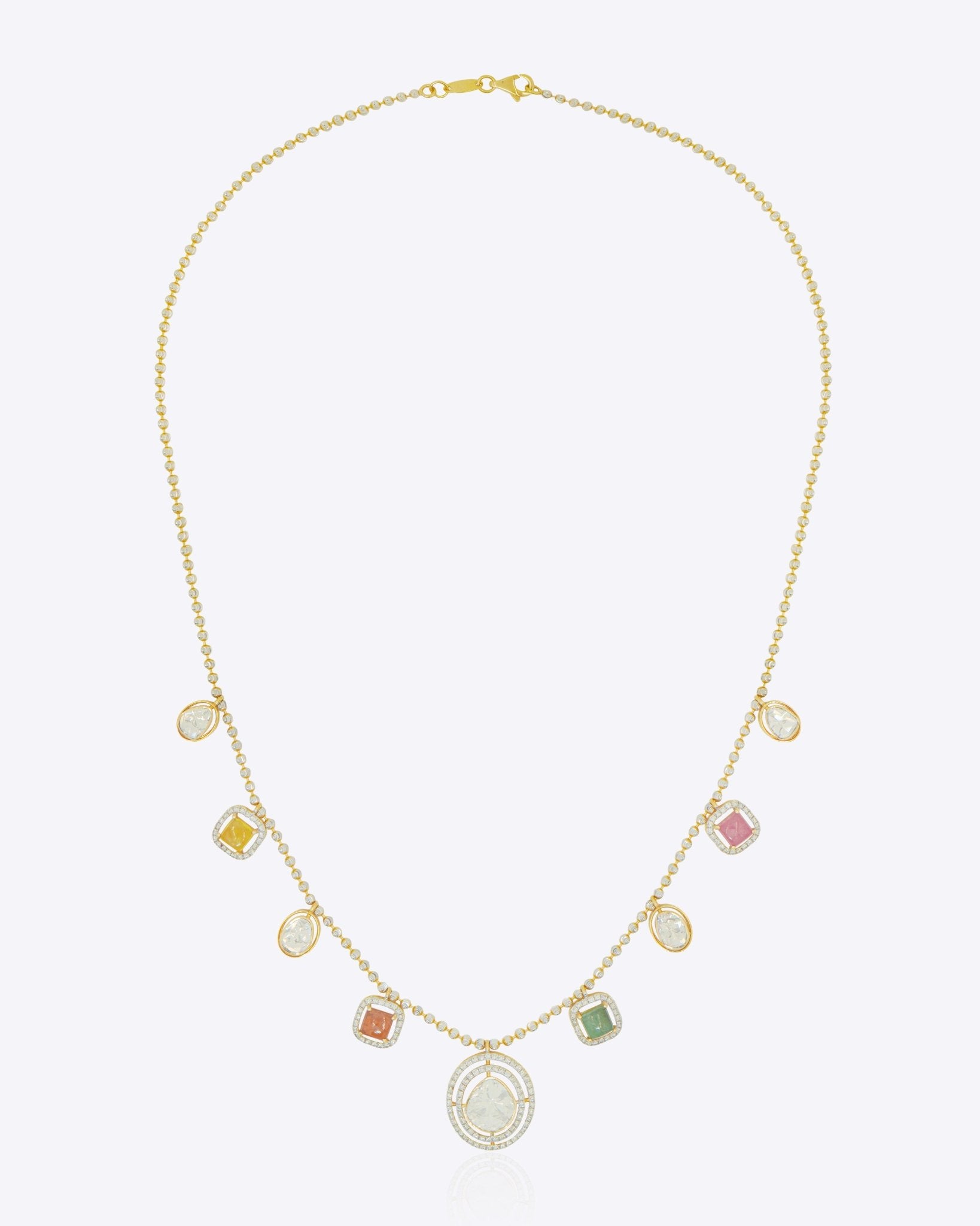 18K gold necklace with soft radiant drops in fluid symmetry