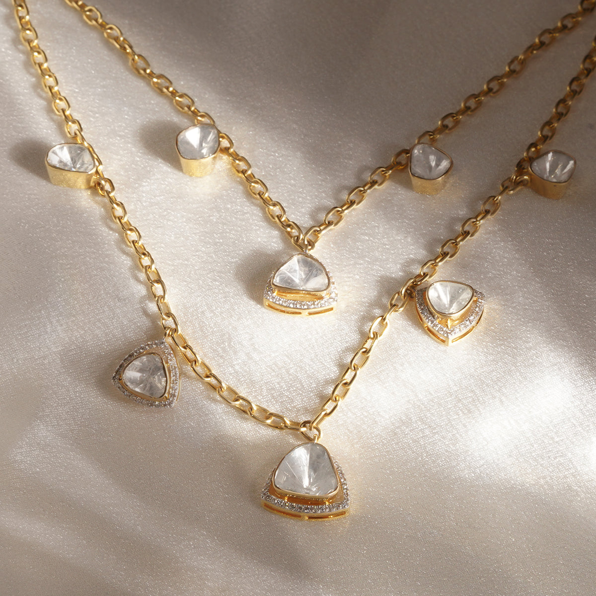 Necklace in 14k Gold with Uncut Diamonds