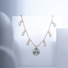 Load image into Gallery viewer, Blooming Polki Cluster Necklace
