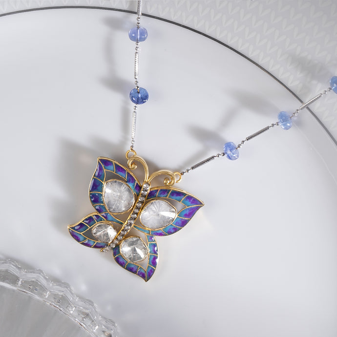 butterfly pendant design
